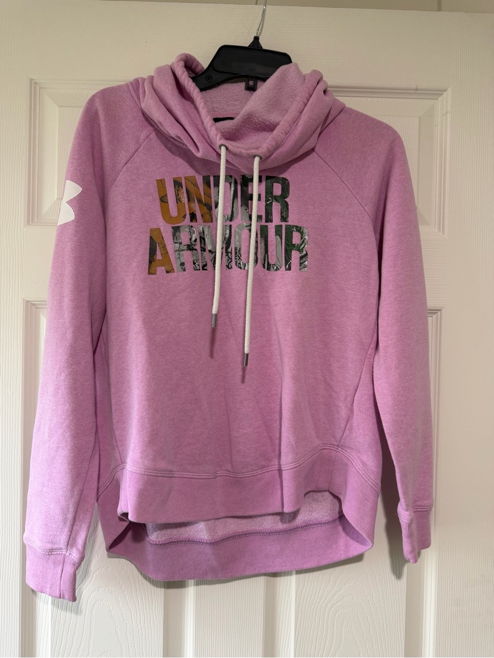 Under Armour Women's lilac Pullover Hoodie